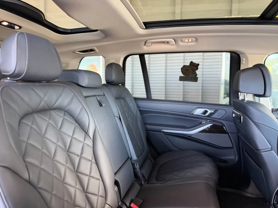 2025 BMW G07 X7 - Image 11 of 20