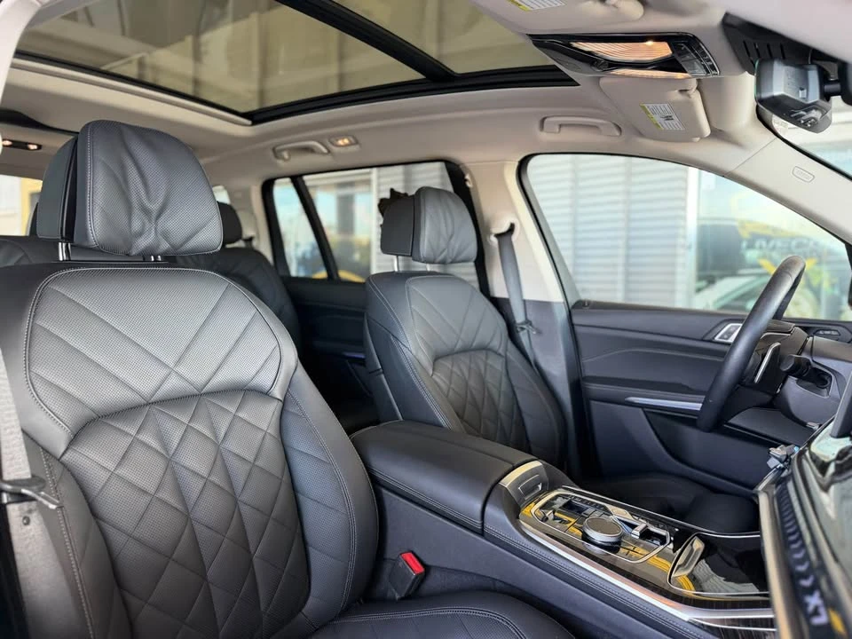 2025 BMW G07 X7 - Image 4 of 20