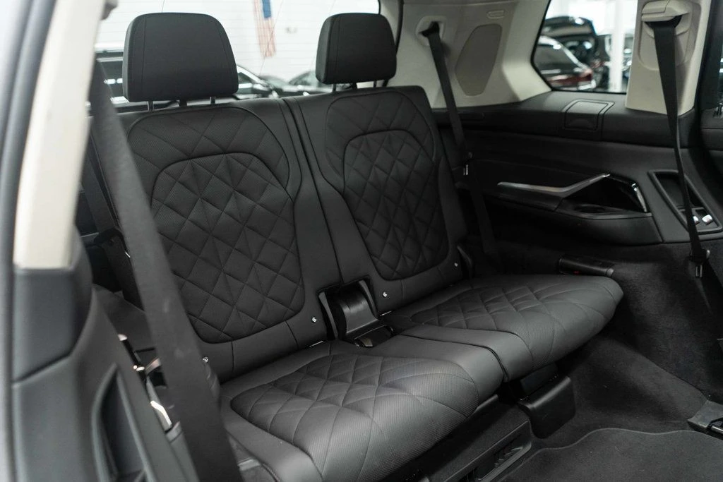 2025 BMW G07 X7 - Image 12 of 12