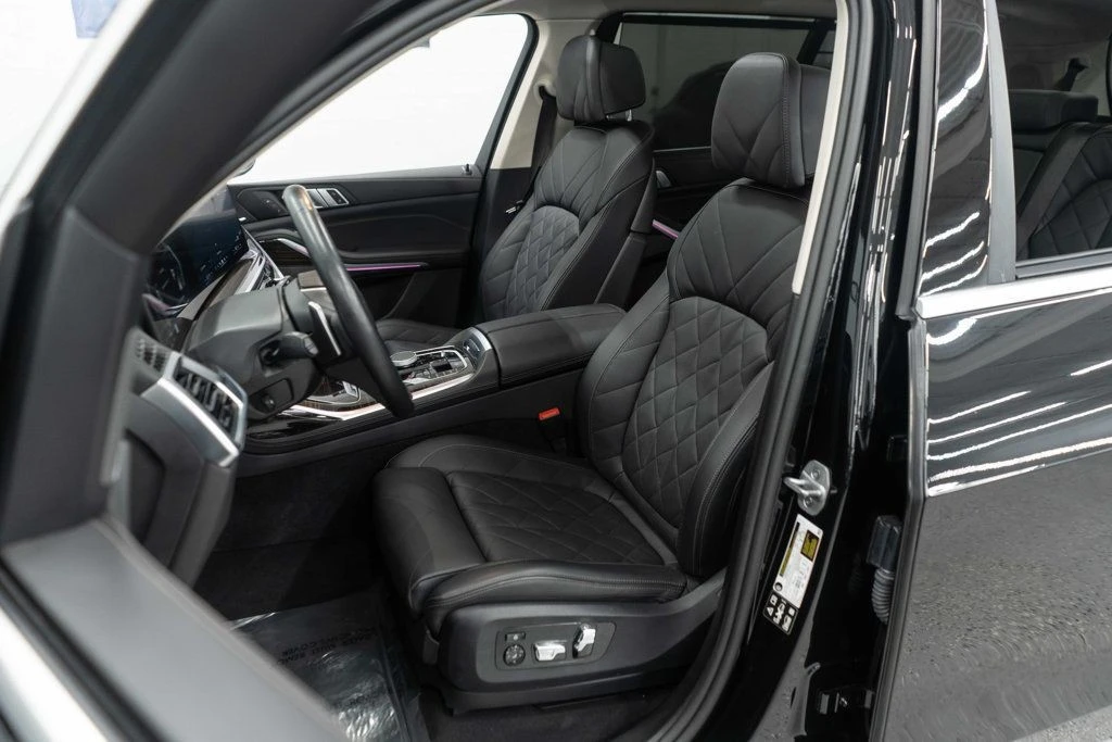 2025 BMW G07 X7 - Image 8 of 12