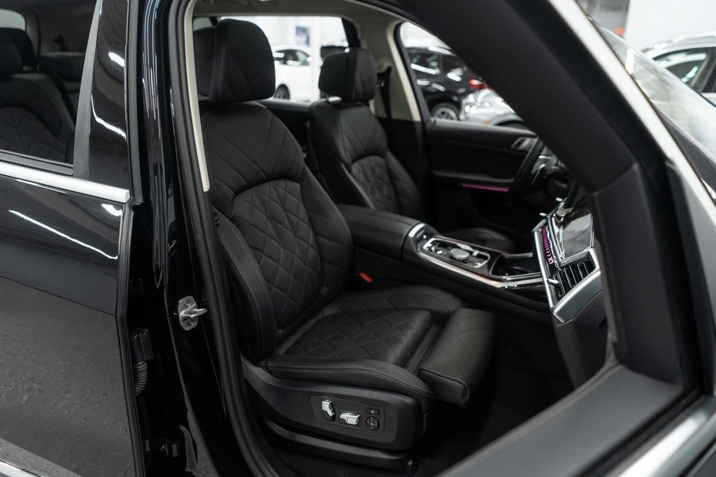 2025 BMW G07 X7 - Image 10 of 12