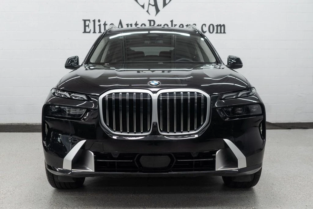 2025 BMW G07 X7 - Image 3 of 12