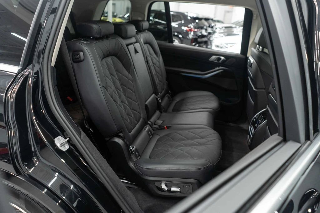2025 BMW G07 X7 - Image 11 of 12