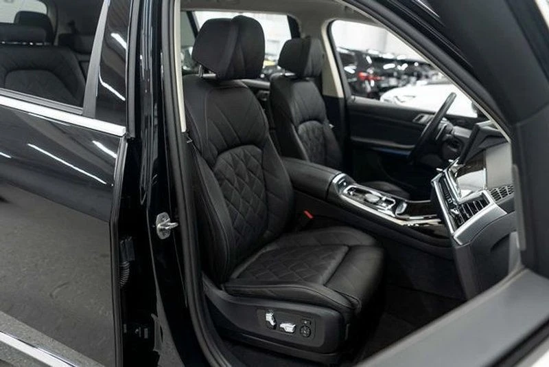2025 BMW G07 X7 - Image 10 of 12