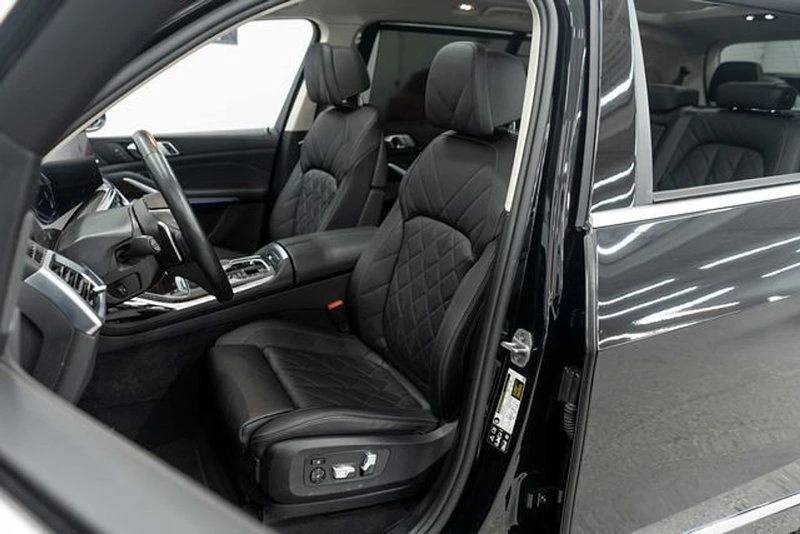 2025 BMW G07 X7 - Image 8 of 12