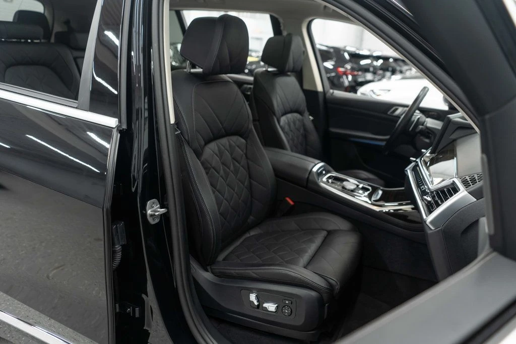 2025 BMW G07 X7 - Image 10 of 12