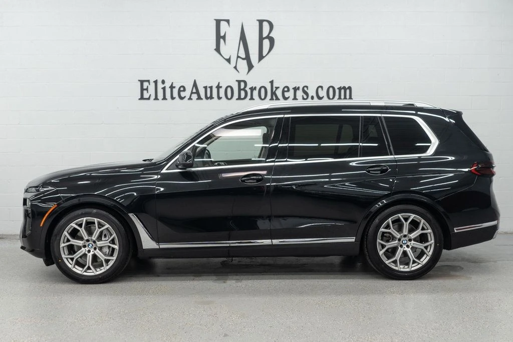 2025 BMW G07 X7 - Image 2 of 12
