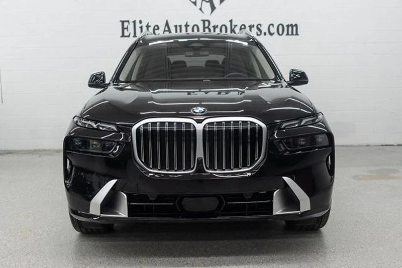 2025 BMW G07 X7 - Image 3 of 12