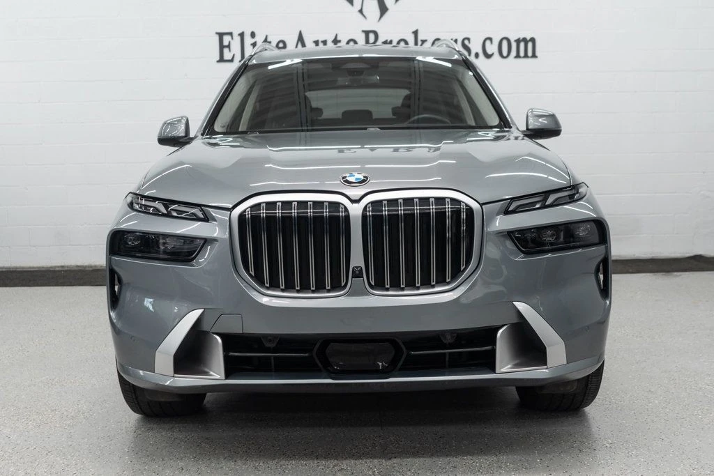 2025 BMW G07 X7 - Image 3 of 12