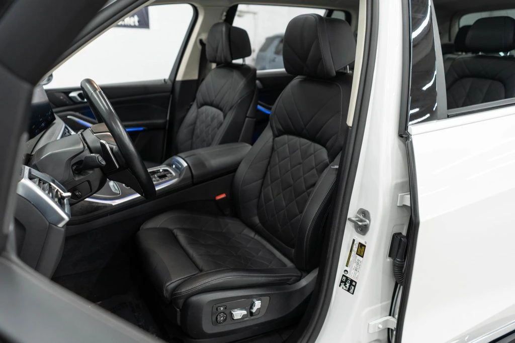 2025 BMW G07 X7 - Image 9 of 12