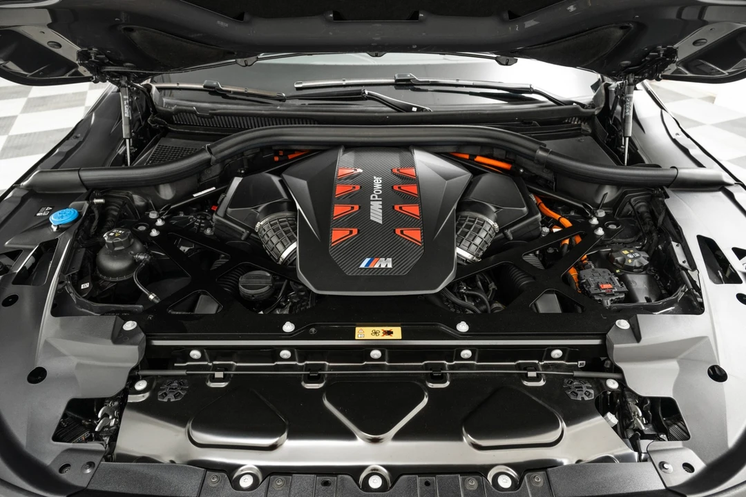 2025 BMW XM - Image 12 of 12
