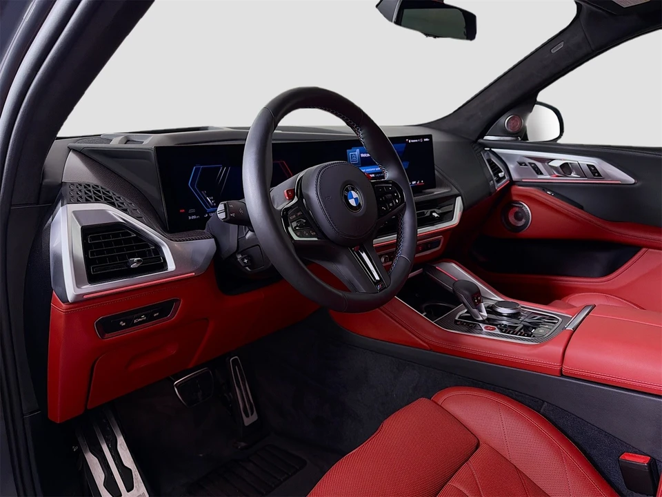2025 BMW XM - Image 11 of 12