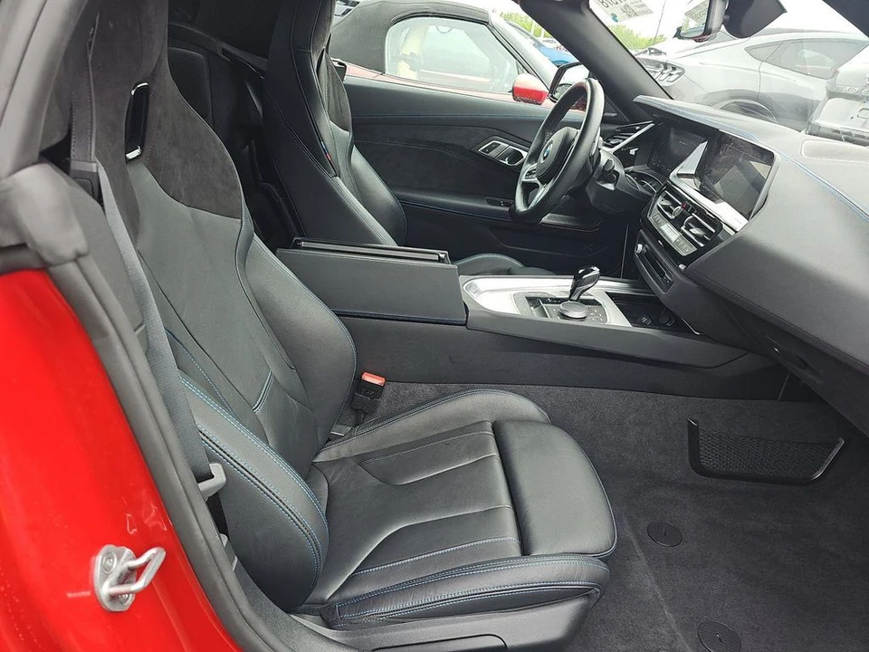 2025 BMW G29 Z4 M40i Roadster - Image 14 of 17