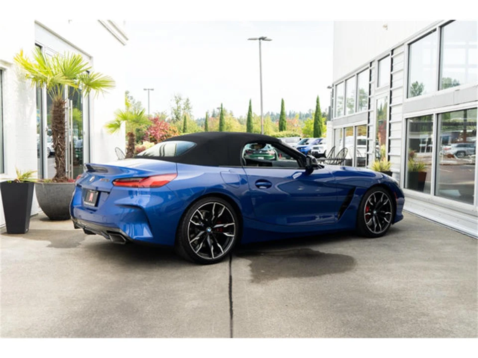 2025 BMW G29 Z4 Roadster - Image 8 of 12