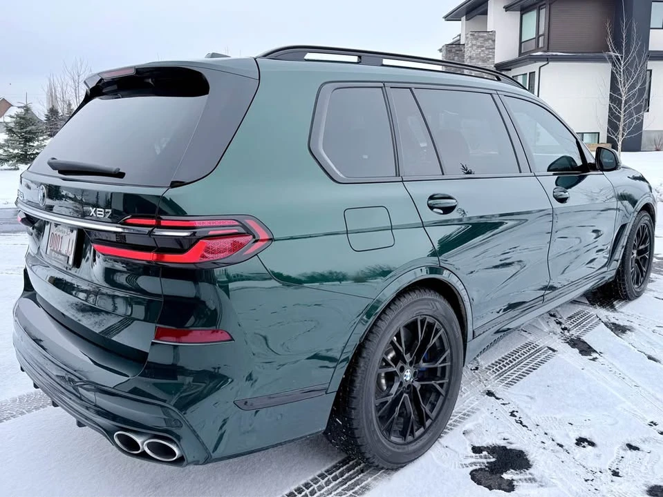 2025 BMW Alpina XB7 - Image 4 of 19