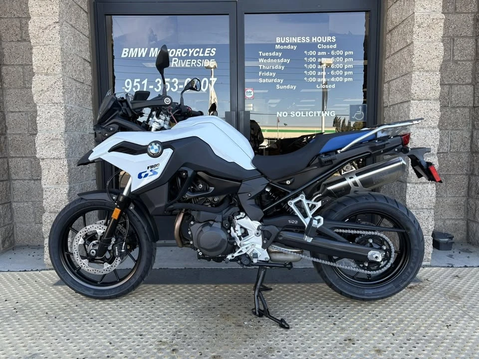 2025 BMW Motorcycles - Image 2 of 8