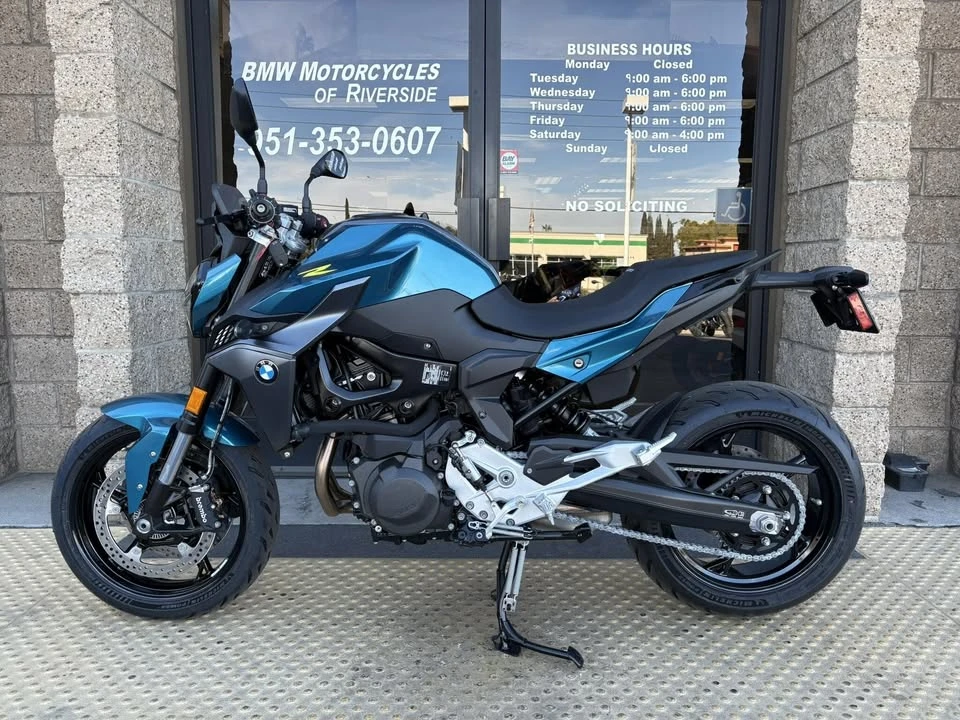 2025 BMW Motorcycles - Image 2 of 8