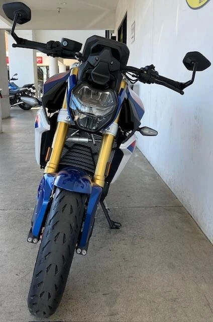 2025 BMW Motorcycles - Image 3 of 10