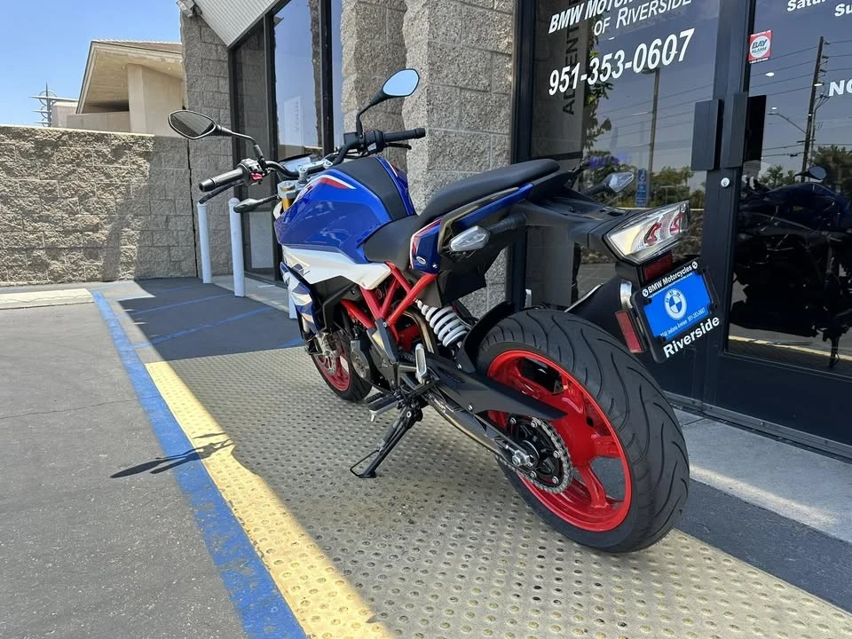 2025 BMW Motorcycles - Image 6 of 8