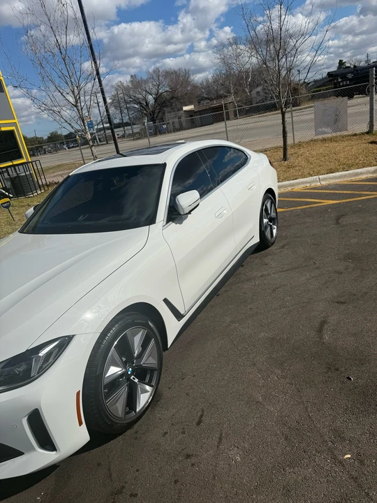 2025 BMW G26 i4 - Image 6 of 21