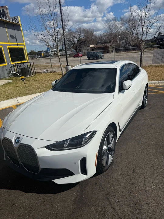 2025 BMW G26 i4 - Image 7 of 21
