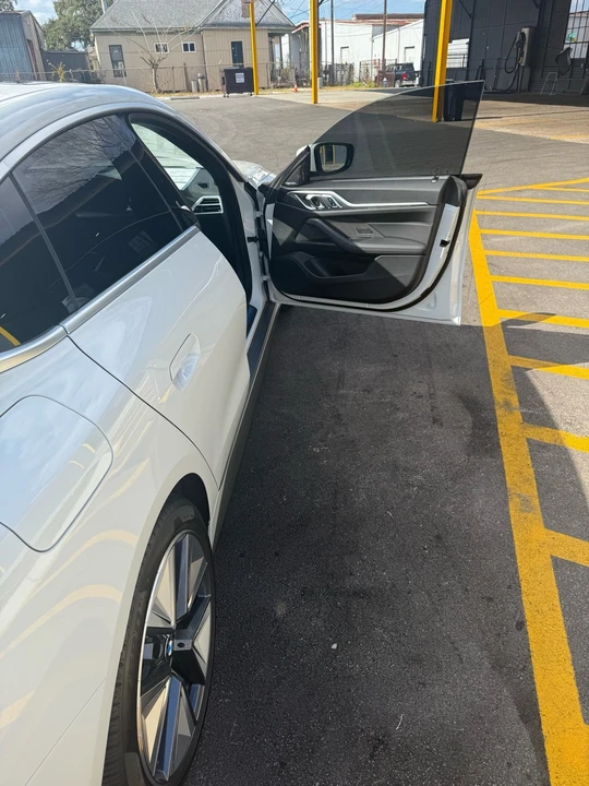 2025 BMW G26 i4 - Image 12 of 21