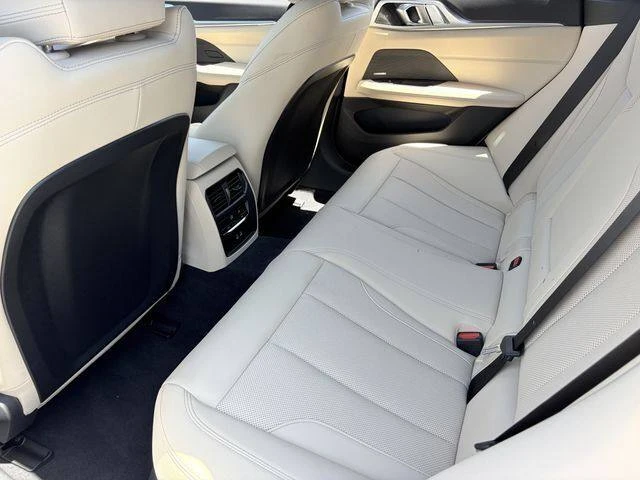 2025 BMW G26 i4 - Image 18 of 20