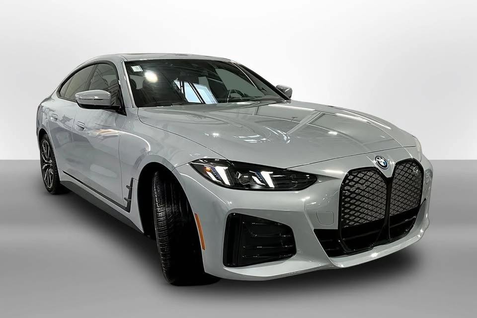 2025 BMW G26 i4 - Image 3 of 10