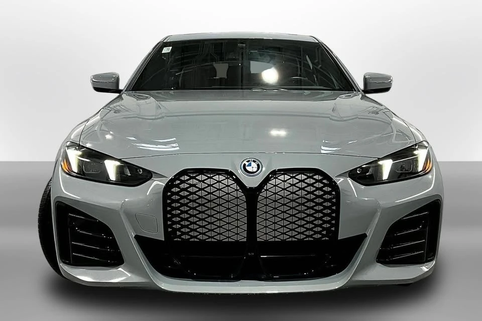 2025 BMW G26 i4 - Image 2 of 10