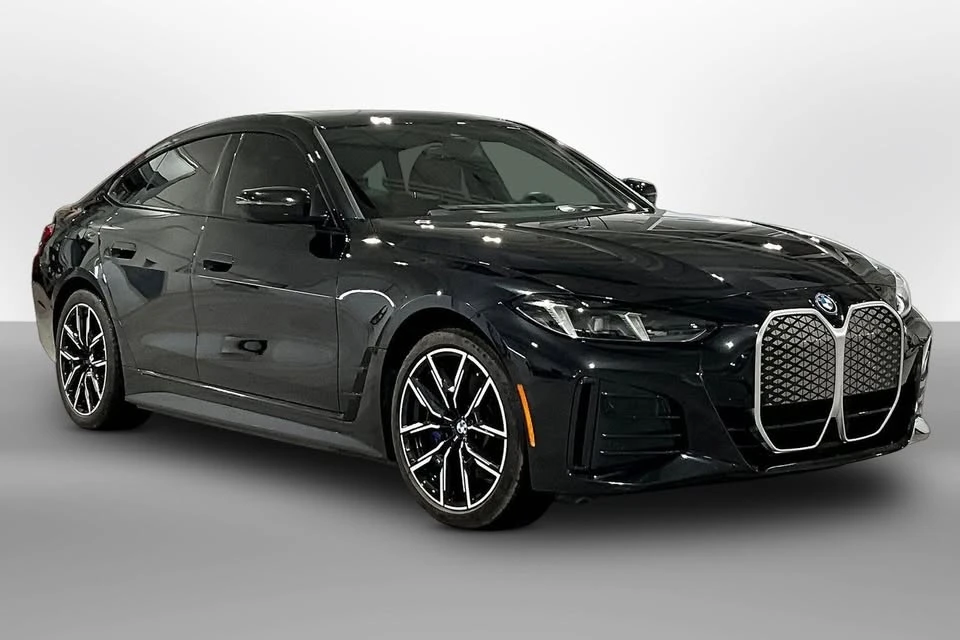 2025 BMW G26 i4 - Image 3 of 10