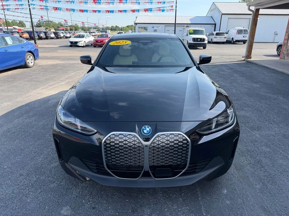 2025 BMW G26 i4 - Image 8 of 16
