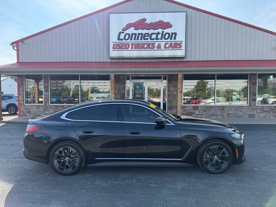 2025 BMW G26 i4 - Image 2 of 16