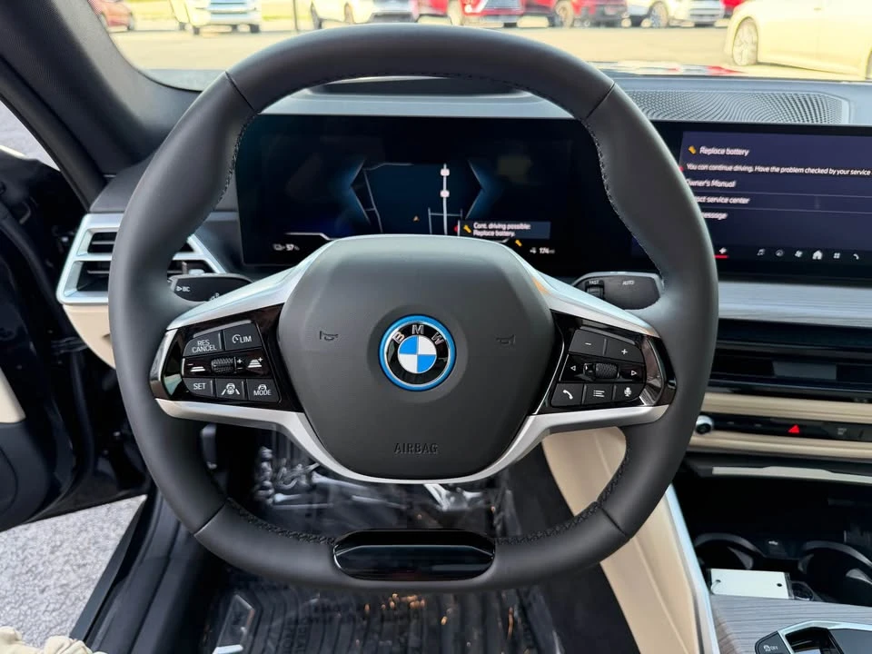 2025 BMW G26 i4 - Image 14 of 16