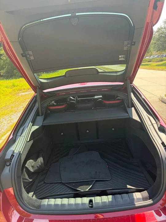 2025 BMW G26 i4 - Image 9 of 17