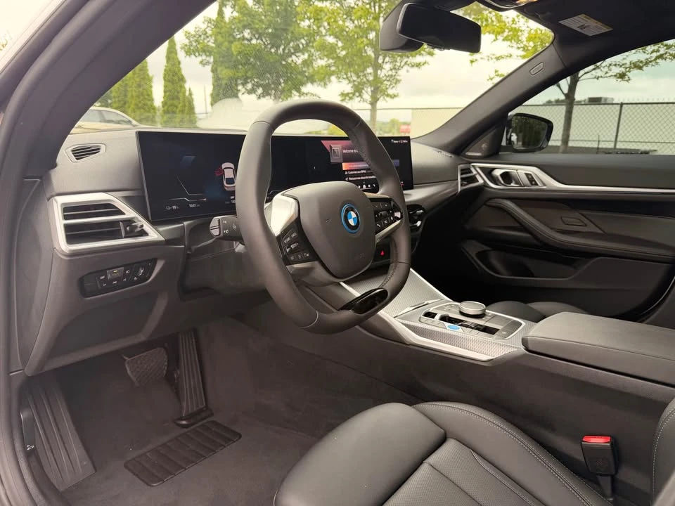 2025 BMW G26 i4 - Image 3 of 11