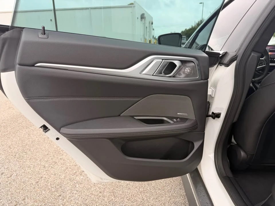 2025 BMW G26 i4 - Image 5 of 11