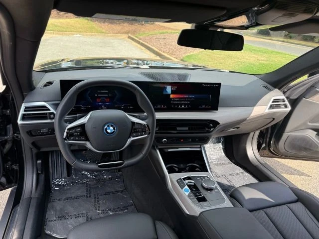 2025 BMW G26 i4 - Image 14 of 21