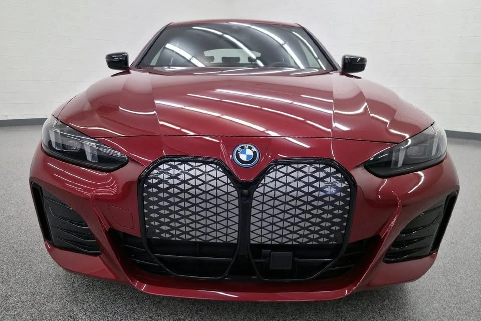 2025 BMW G26 i4 - Image 3 of 10