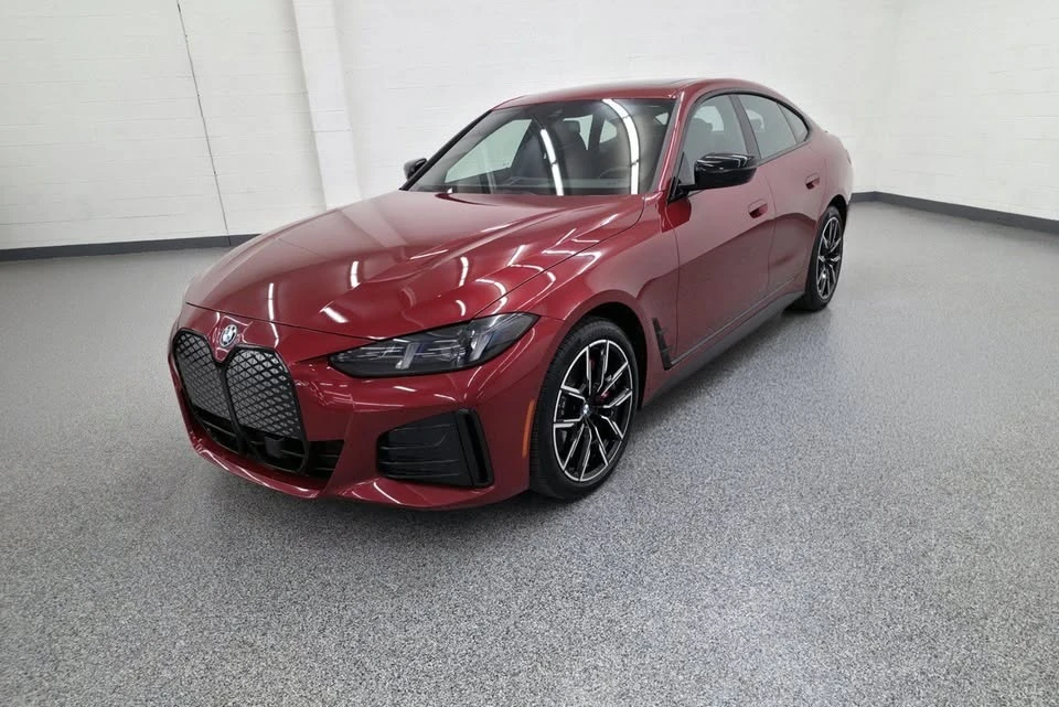 2025 BMW G26 i4 - Image 8 of 10
