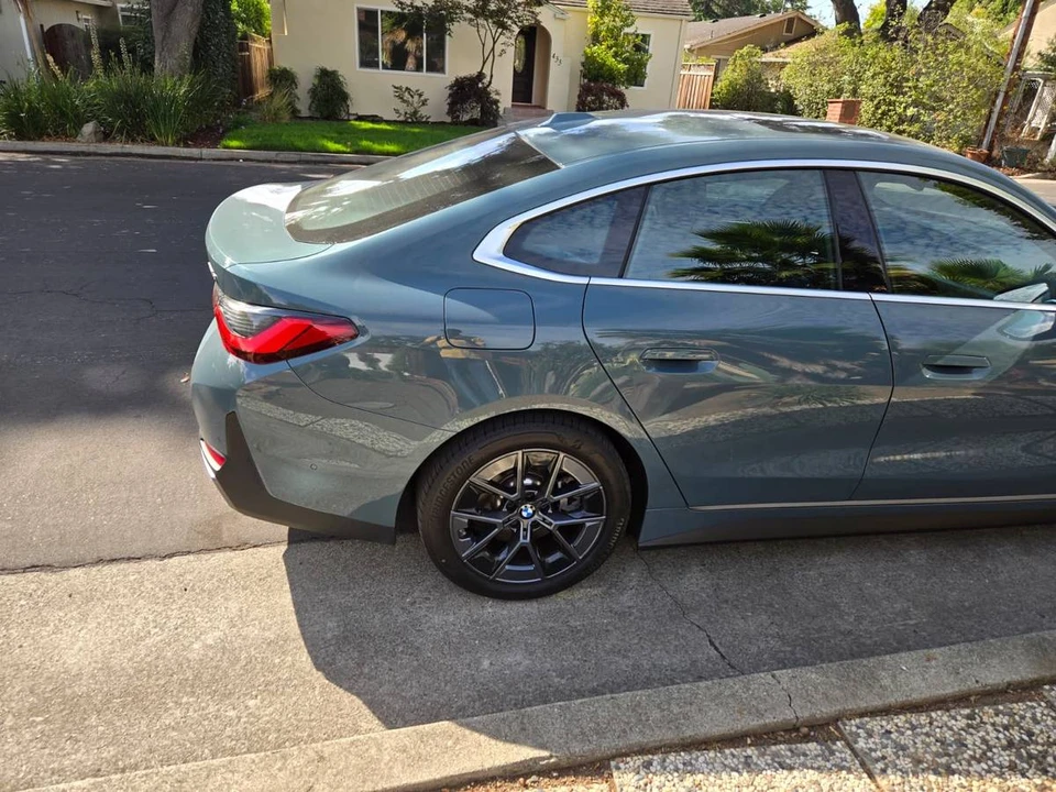 2025 BMW G26 i4 - Image 7 of 9