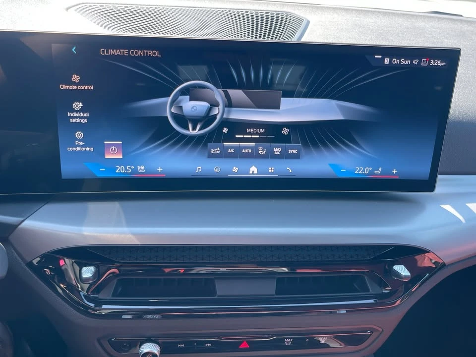 2025 BMW G26 i4 - Image 12 of 19