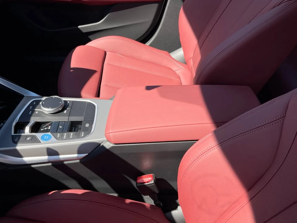 2025 BMW G26 i4 - Image 14 of 19