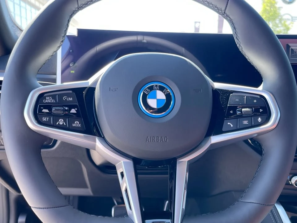 2025 BMW G26 i4 - Image 7 of 19
