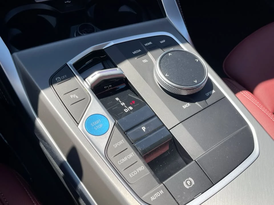 2025 BMW G26 i4 - Image 13 of 19