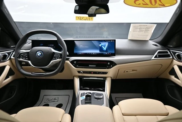 2025 BMW G26 i4 - Image 13 of 20