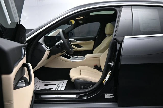 2025 BMW G26 i4 - Image 8 of 20