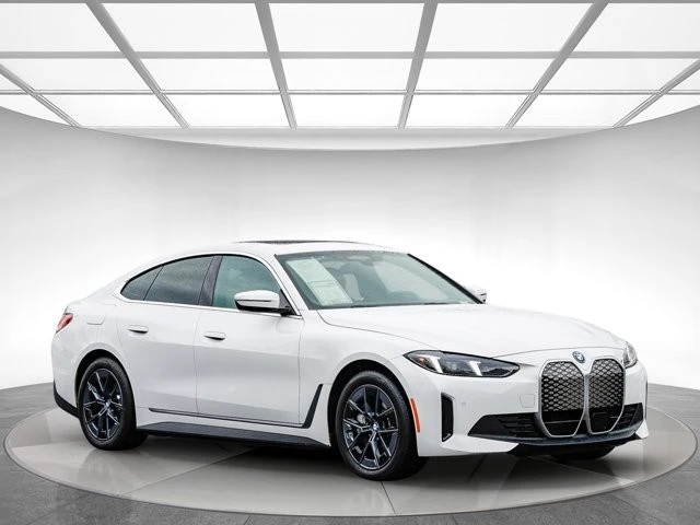 2025 BMW G26 i4 - Image 5 of 12