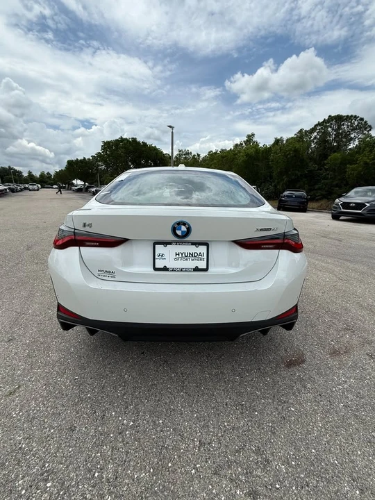 2025 BMW G26 i4 - Image 6 of 12