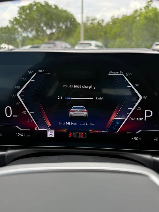 2025 BMW G26 i4 - Image 12 of 12