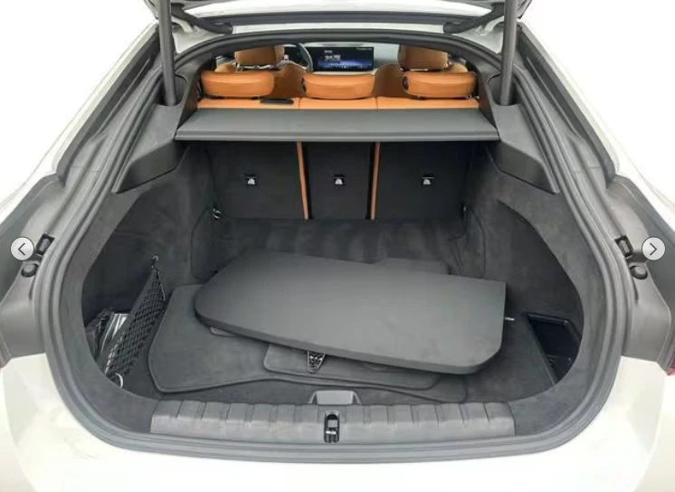 2025 BMW G26 i4 - Image 10 of 11